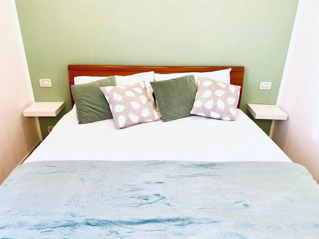 Ringhiera House Tertulliano - Free Street Parking Nearby Apartment Milan